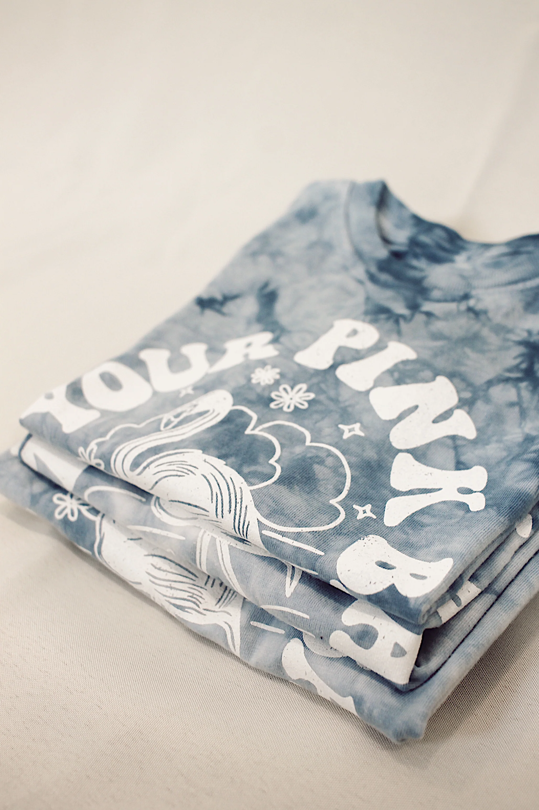 BLUEBERRY TWIST TEE - Image 4